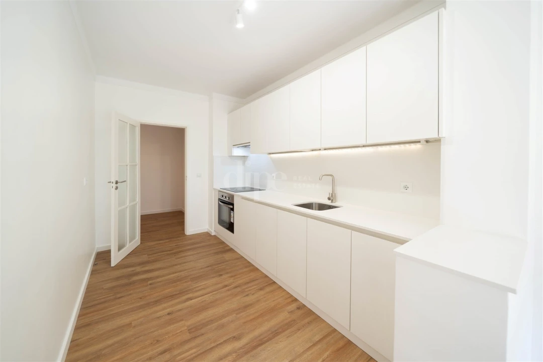 Apartamento T2 para Venda em Azurem Foto 10