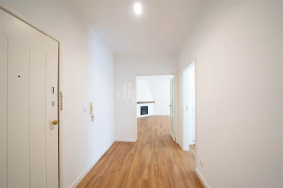 Apartamento T2 para Venda em Azurem