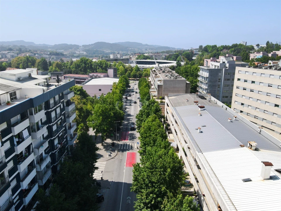 Apartamento T2 para Venda em Azurem Foto 23