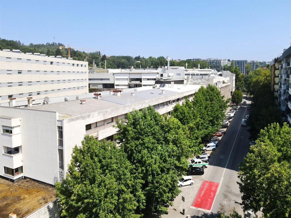 Apartamento T2 para Venda em Azurem Foto 1