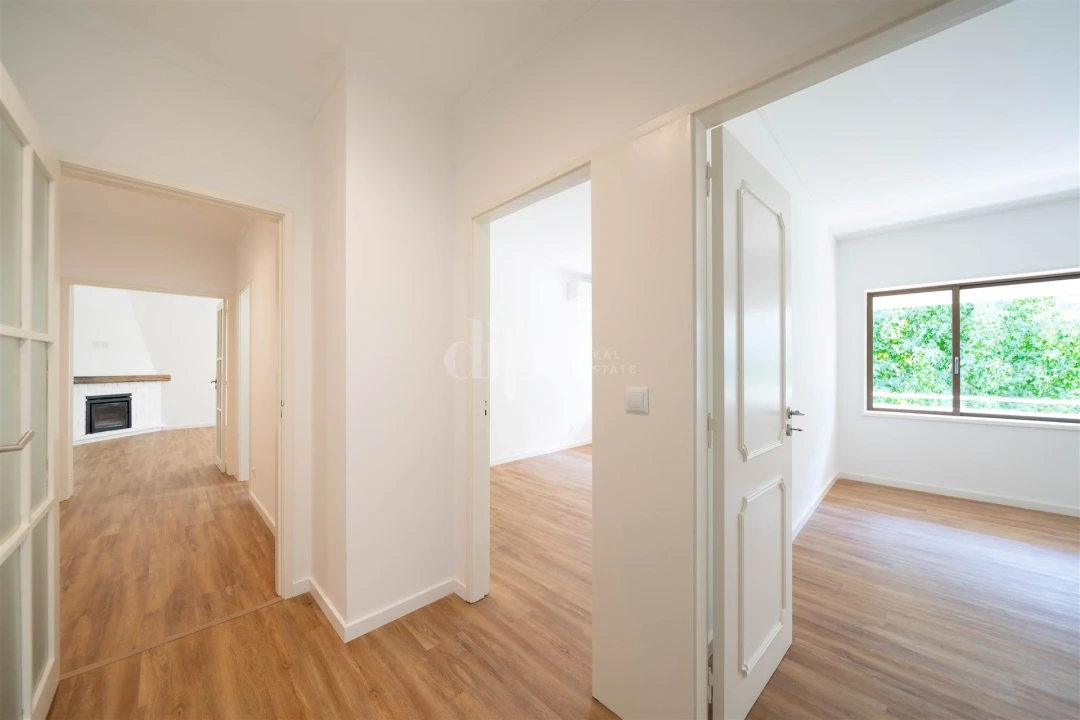 Apartamento T2 para Venda em Azurem Foto 17
