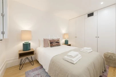 Apartamento T3 para Venda em Cedofeita, Santo Ildefonso, Sé, Miragaia, São Nicolau e Vitória