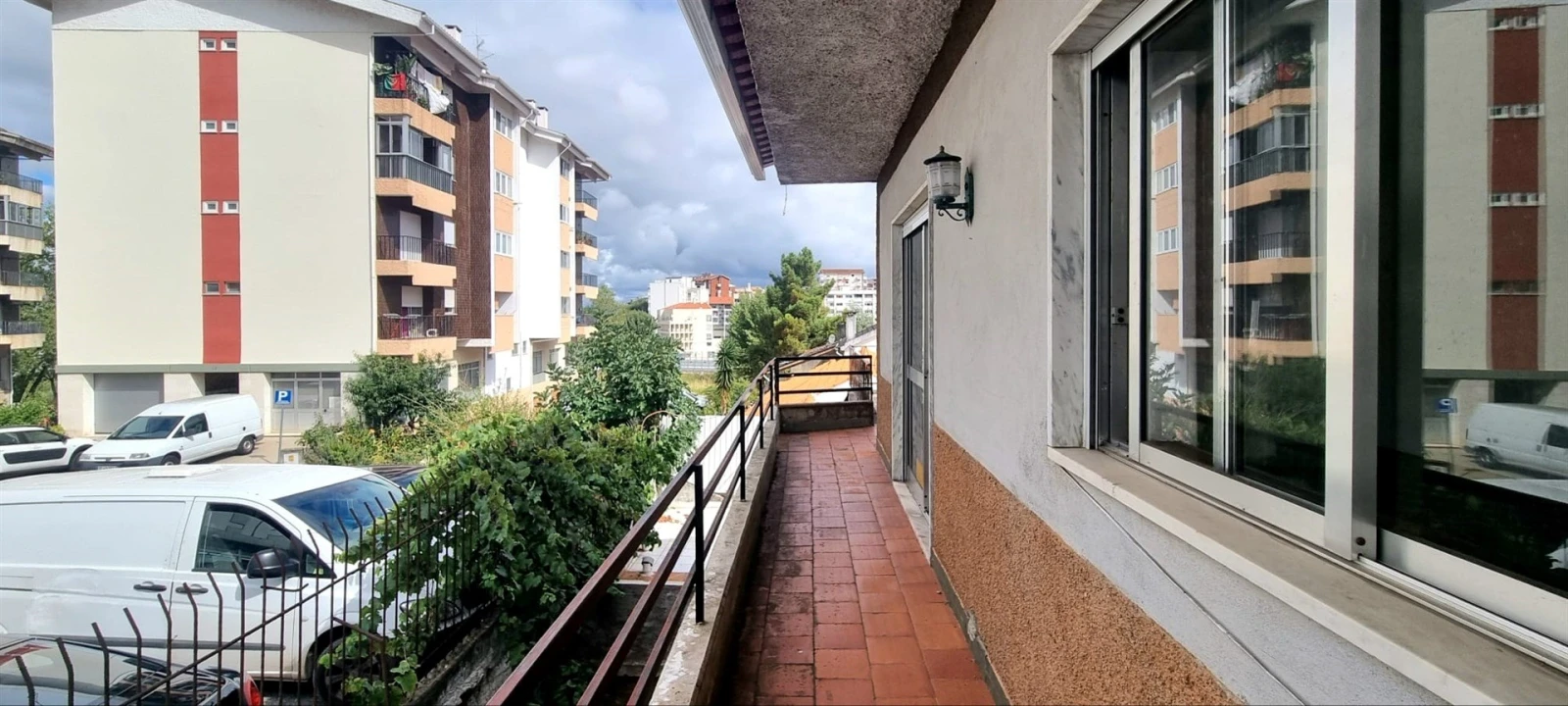 Moradia T10 para Venda em Santo Antonio dos Olivais Foto 10