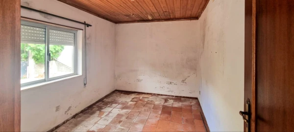 Moradia T10 para Venda em Santo Antonio dos Olivais