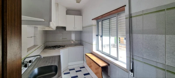 Moradia T10 para Venda em Santo Antonio dos Olivais