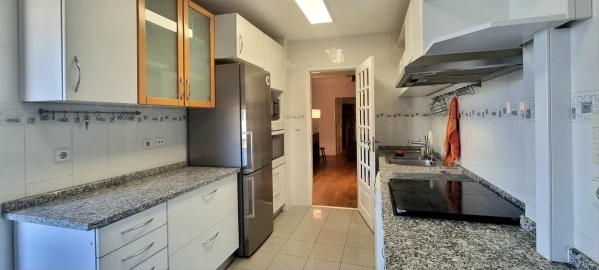 Apartamento T4 para Venda em Santo Antonio dos Olivais