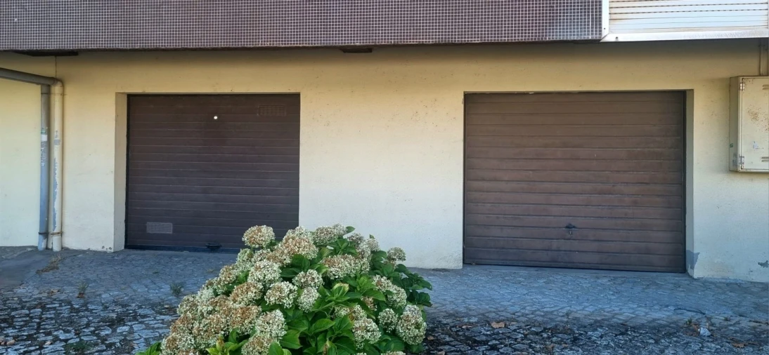 Apartamento T4 para Venda em Santo Antonio dos Olivais Foto 35