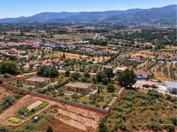 Terreno para Venda em Pinhanços
