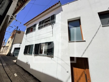 Moradia T3 para Venda em Armamar