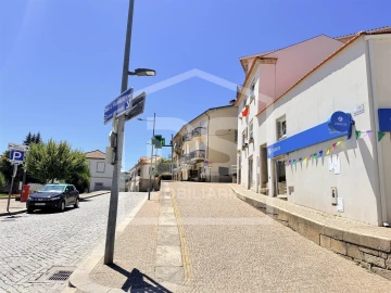 Moradia T3 para Venda em Armamar