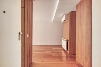 Apartamento T3 para Arrendamento em Avenidas Novas