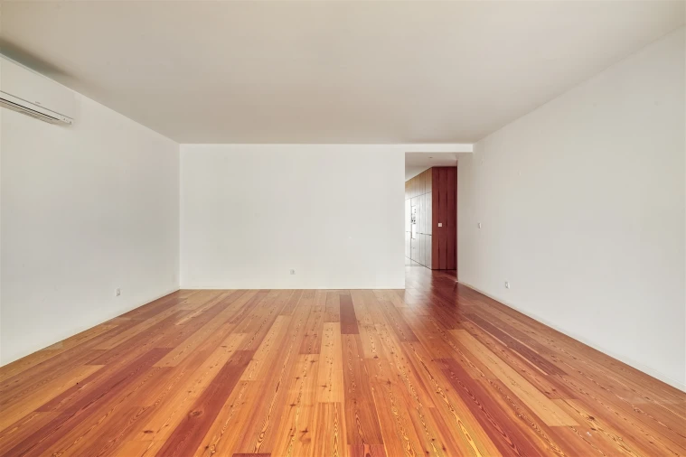 Apartamento T3 para Arrendamento em Avenidas Novas Foto 11