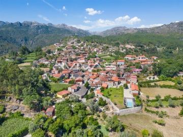 Moradia T0 para Venda em Cabril