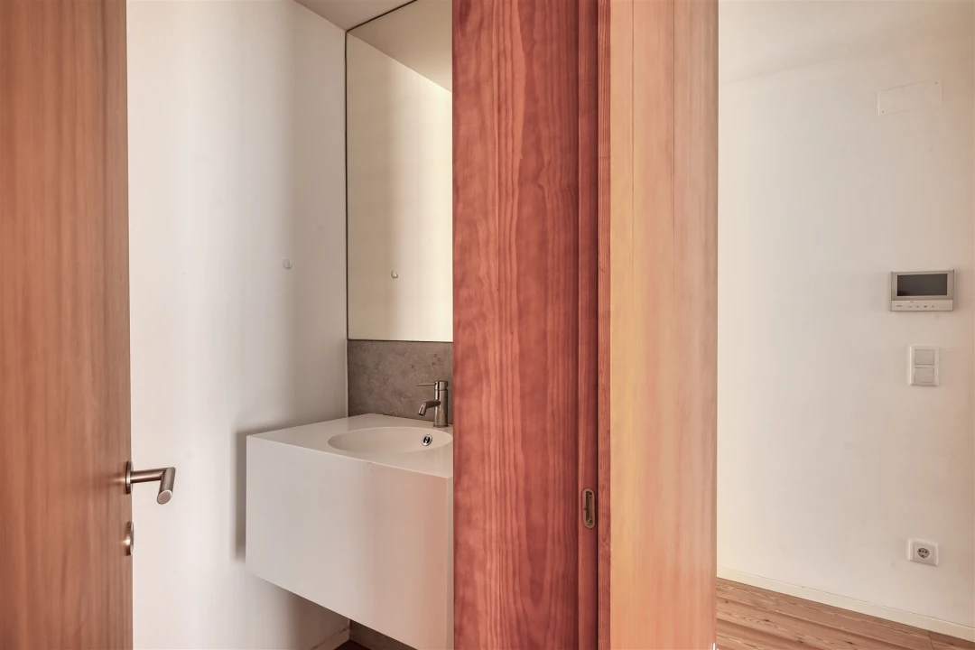 Apartamento T3 para Arrendamento em Avenidas Novas Foto 16
