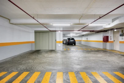 Apartamento T3 para Arrendamento em Avenidas Novas