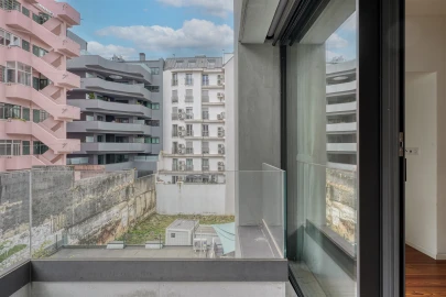 Apartamento T3 para Arrendamento em Avenidas Novas