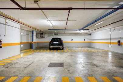 Apartamento T3 para Arrendamento em Avenidas Novas