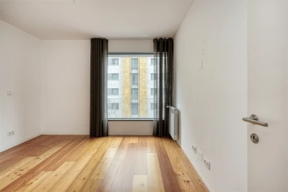Apartamento T3 para Arrendamento em Avenidas Novas