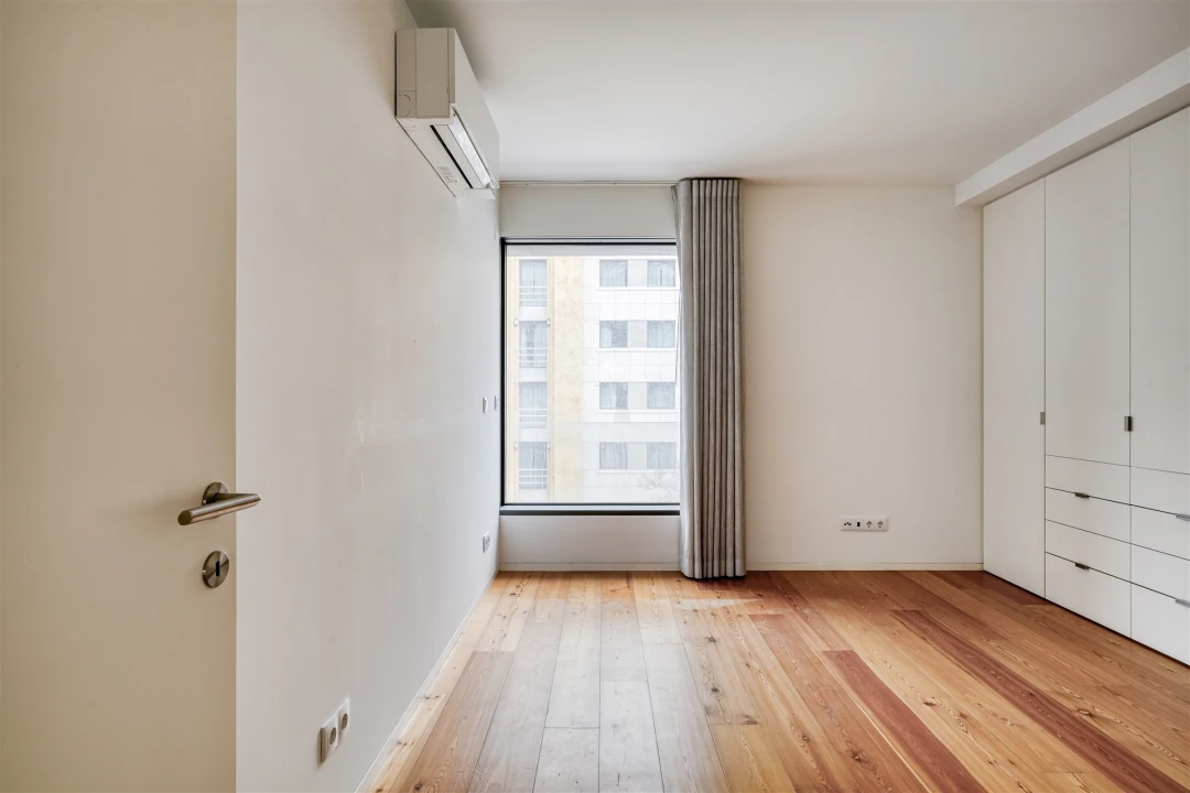 Apartamento T3 para Arrendamento em Avenidas Novas Foto 21