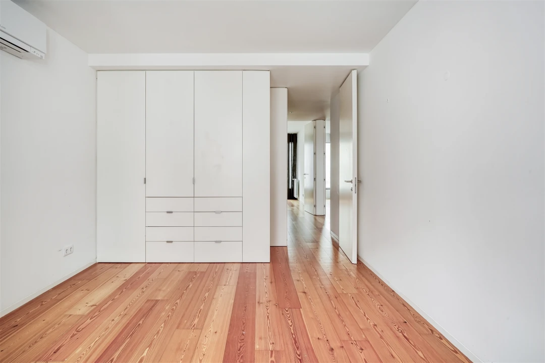 Apartamento T3 para Arrendamento em Avenidas Novas Foto 27