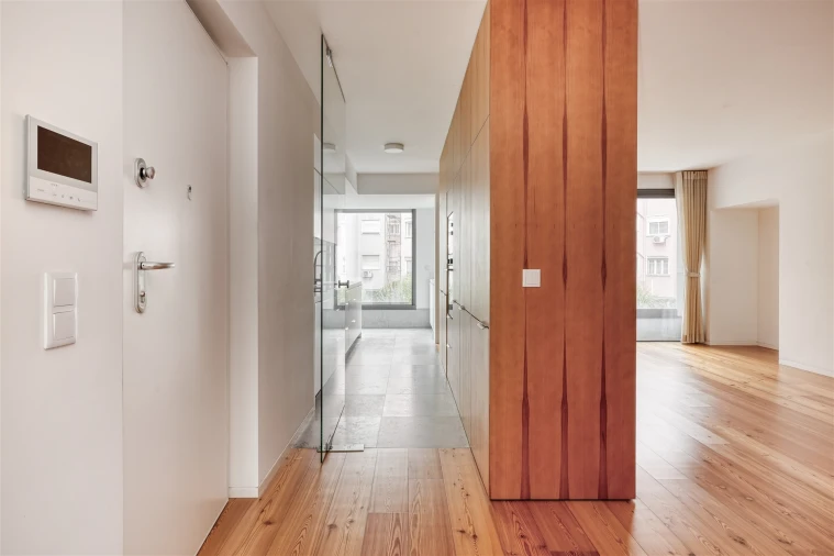 Apartamento T3 para Arrendamento em Avenidas Novas Foto 2