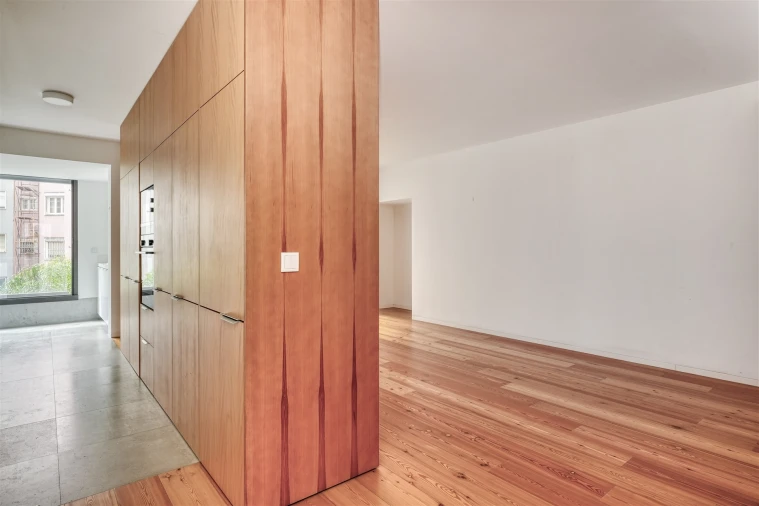 Apartamento T3 para Arrendamento em Avenidas Novas Foto 12