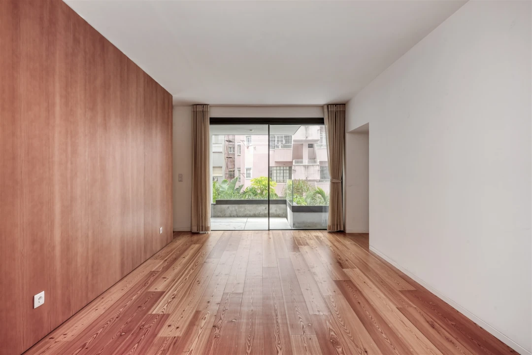 Apartamento T3 para Arrendamento em Avenidas Novas Foto 14