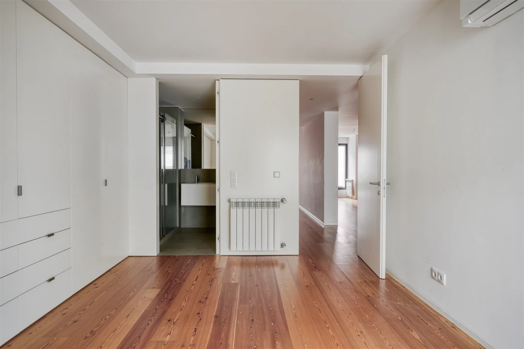 Apartamento T3 para Arrendamento em Avenidas Novas Foto 22