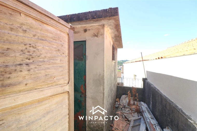 Moradia T3 para Venda em Vilar Seco Foto 10