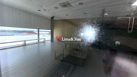 Negócio para Venda em Raiva, Pedorido e Paraíso