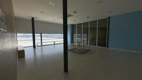 Negócio para Venda em Raiva, Pedorido e Paraíso
