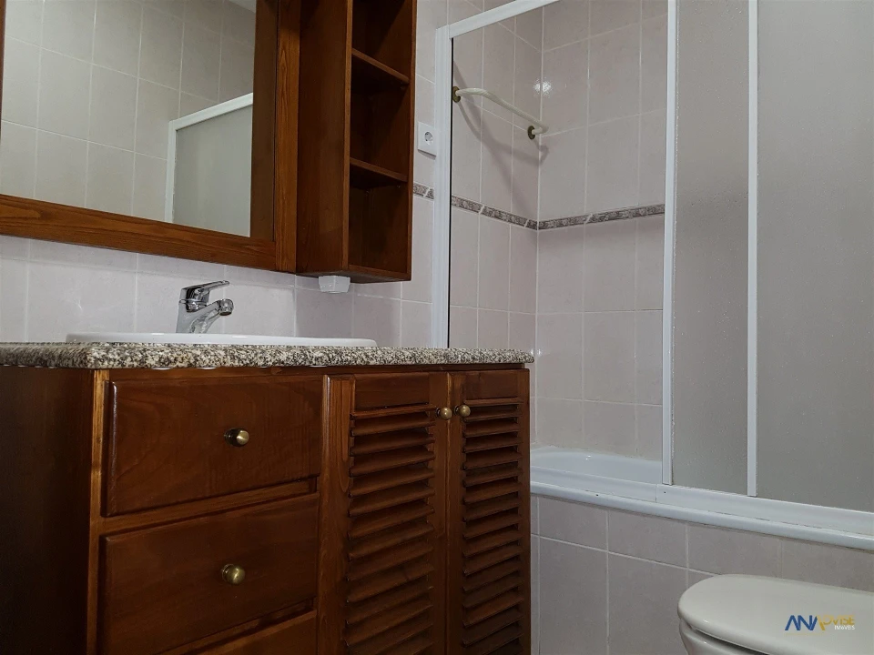 Apartamento T3 para Arrendamento em Viseu Foto 6