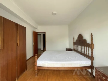 Apartamento T3 para Arrendamento em Viseu