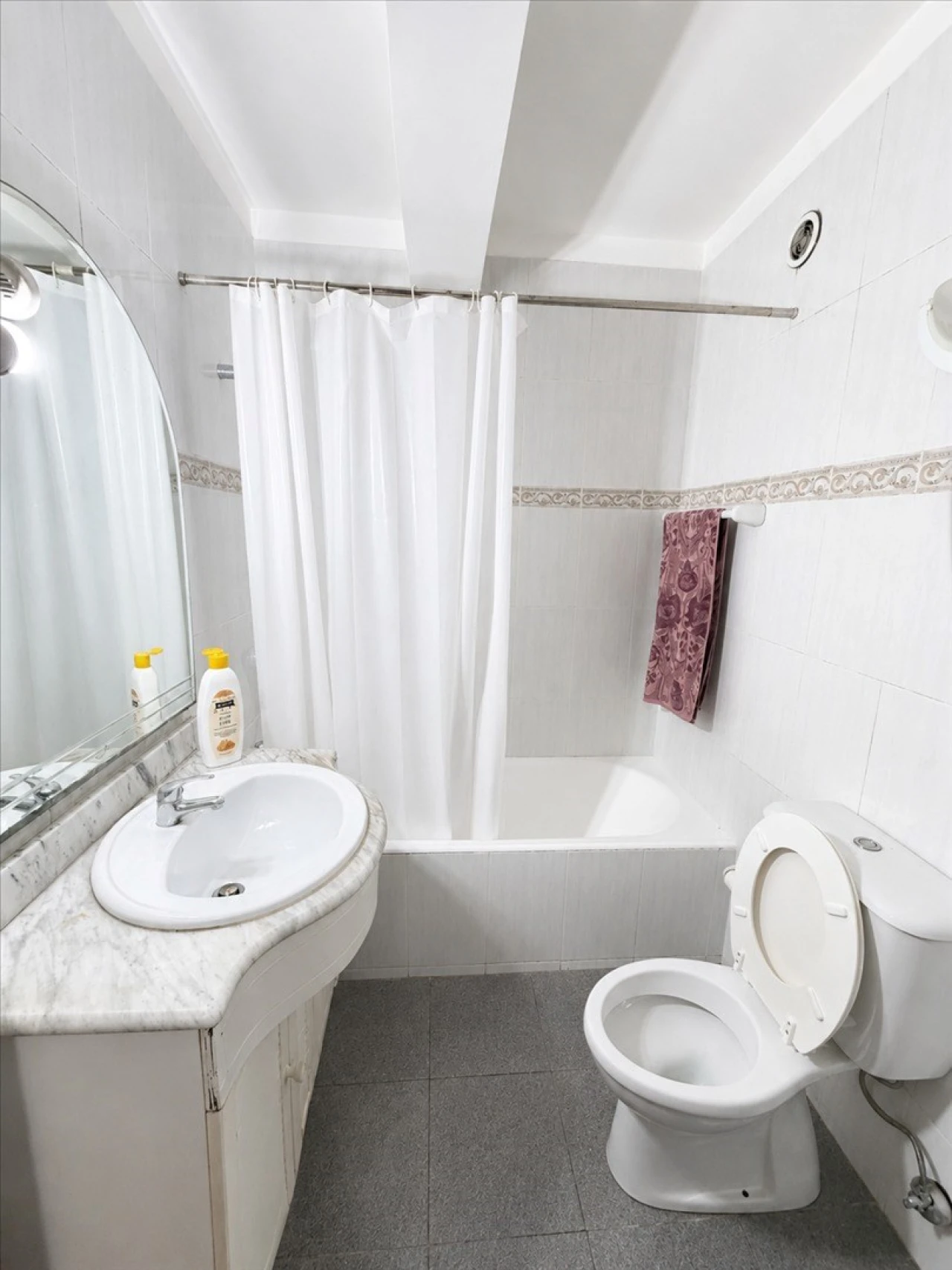 Apartamento T2 para Venda em Ramalde Foto 10