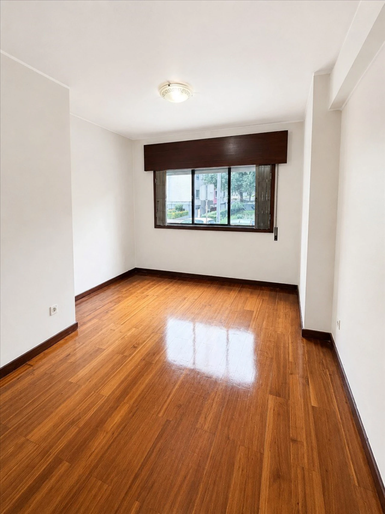 Apartamento T2 para Venda em Ramalde Foto 7