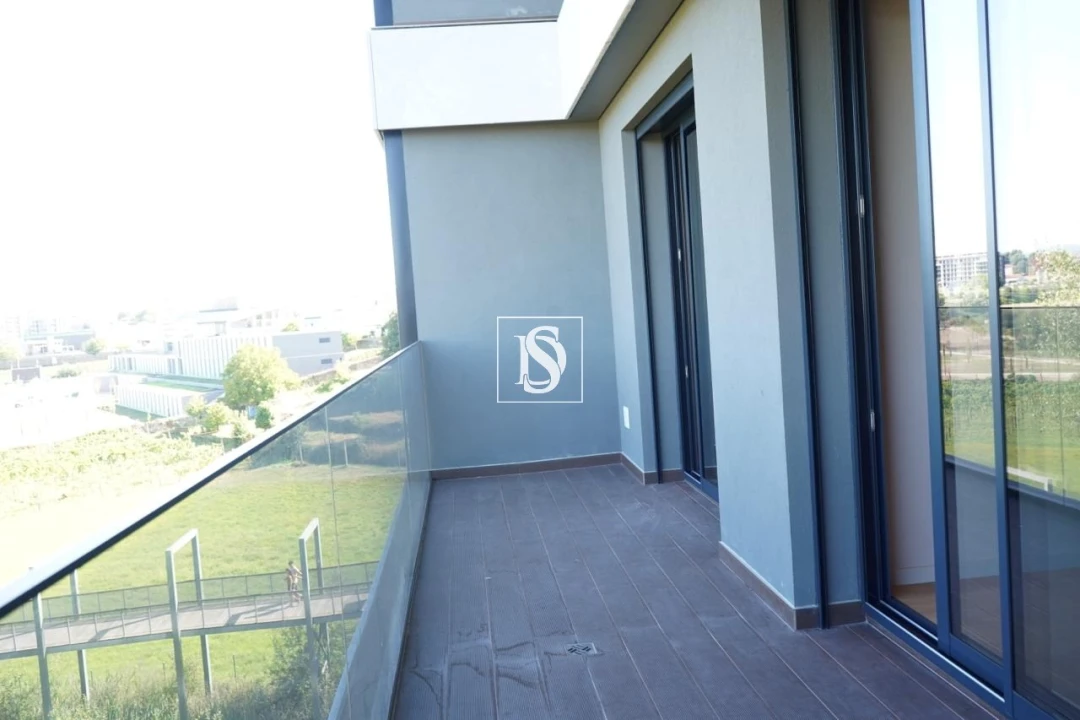 Apartamento T1 para Arrendamento em Barcelos, V.Boa, V.Frescainha Foto 10