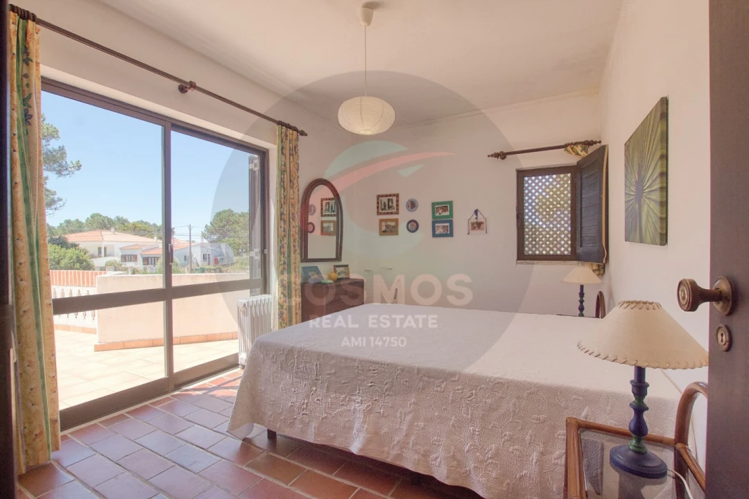 Moradia T6 para Venda em Aljezur Foto 18