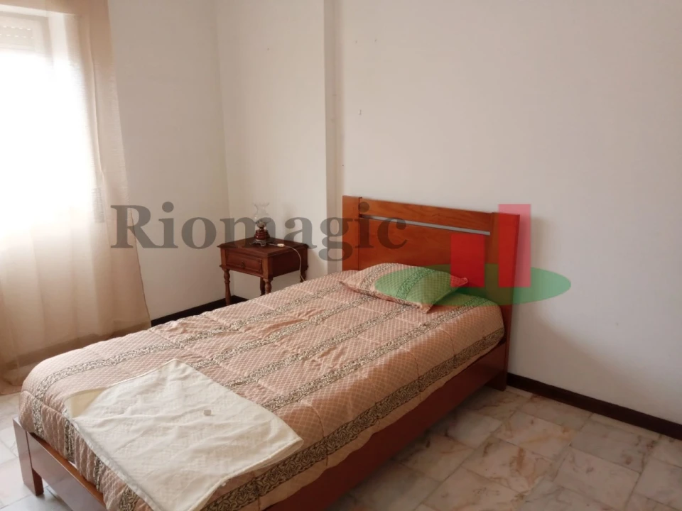 Quarto para Arrendamento em Rio Maior Foto 2