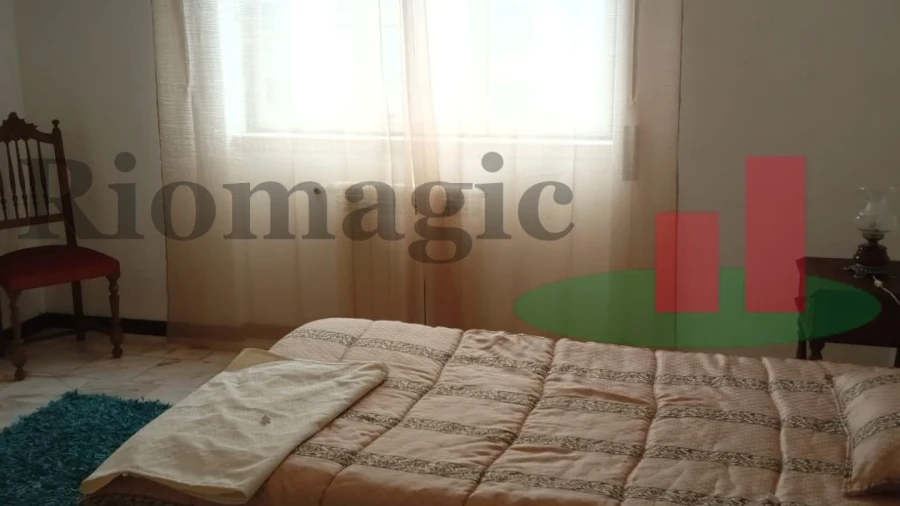 Quarto para Arrendamento em Rio Maior