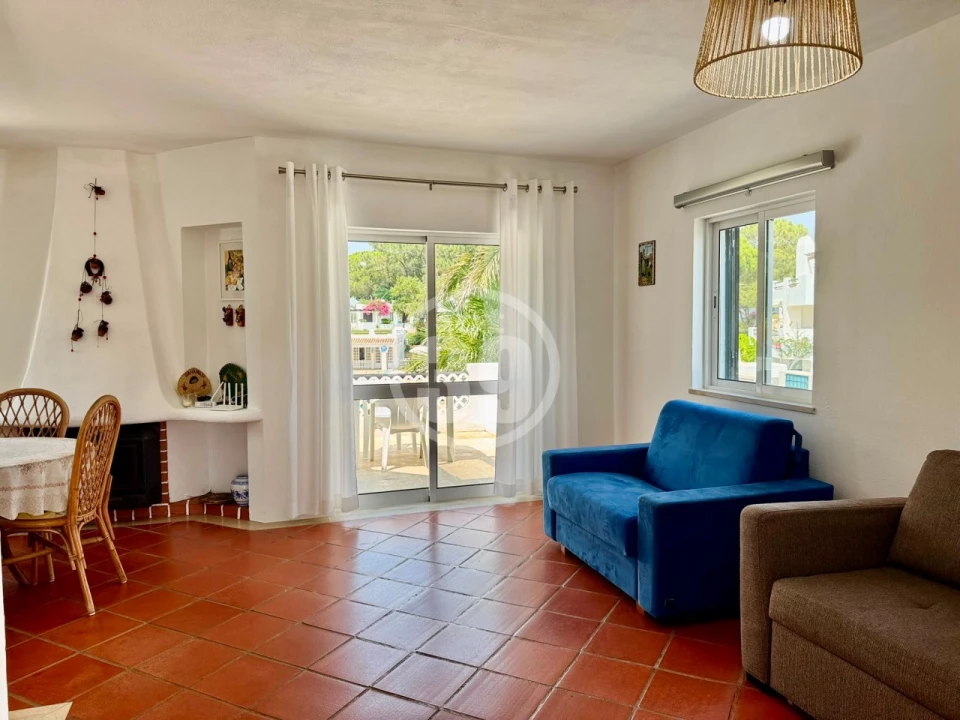 Apartamento T1 para Venda em Albufeira e Olhos de Água Foto 4