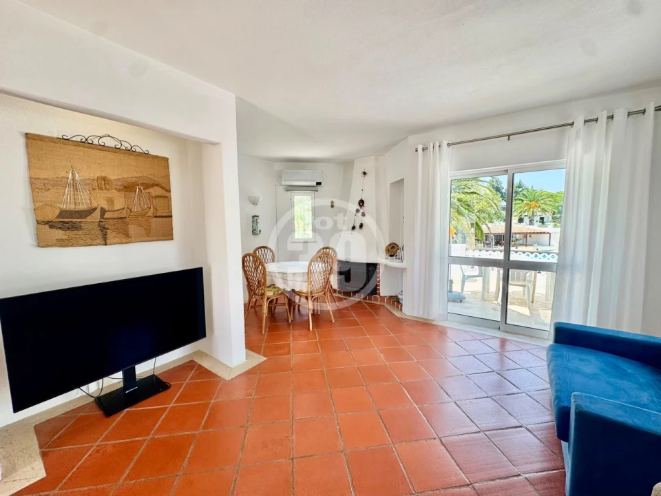 Apartamento T1 para Venda em Albufeira e Olhos de Água Foto 7
