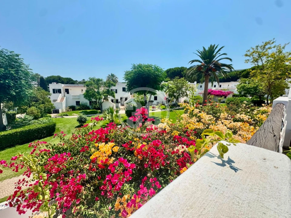 Apartamento T1 para Venda em Albufeira e Olhos de Água Foto 22