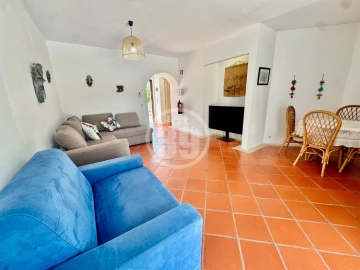 Apartamento T1 para Venda em Albufeira e Olhos de Água