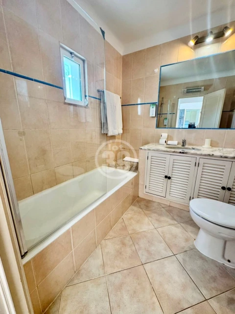 Apartamento T1 para Venda em Albufeira e Olhos de Água