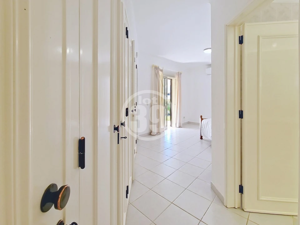Moradia T3 para Venda em Albufeira e Olhos de Água Foto 24
