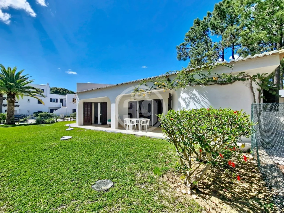 Moradia T3 para Venda em Albufeira e Olhos de Água Foto 32