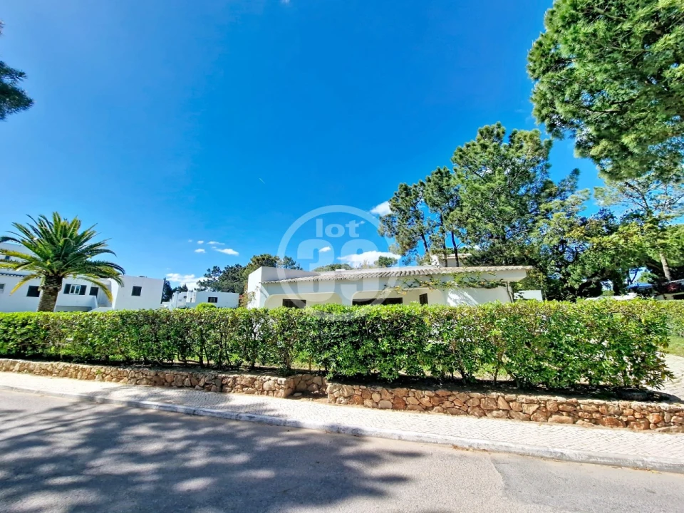Moradia T3 para Venda em Albufeira e Olhos de Água Foto 43