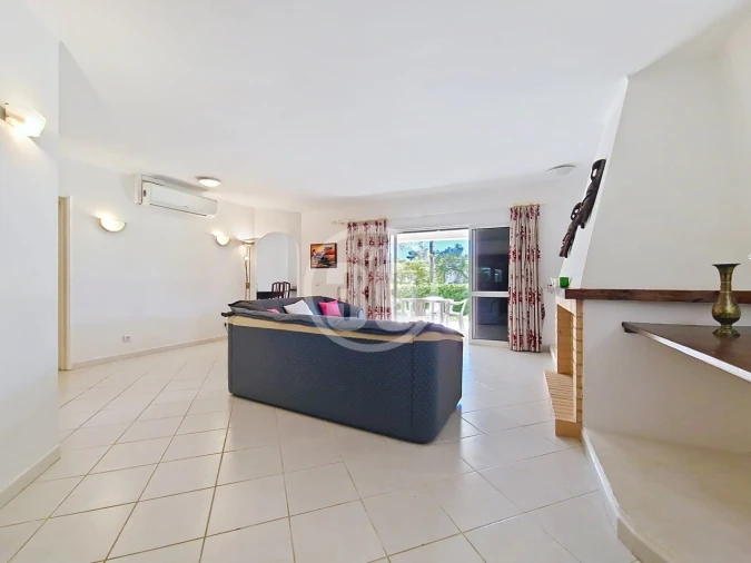 Moradia T3 para Venda em Albufeira e Olhos de Água Foto 6