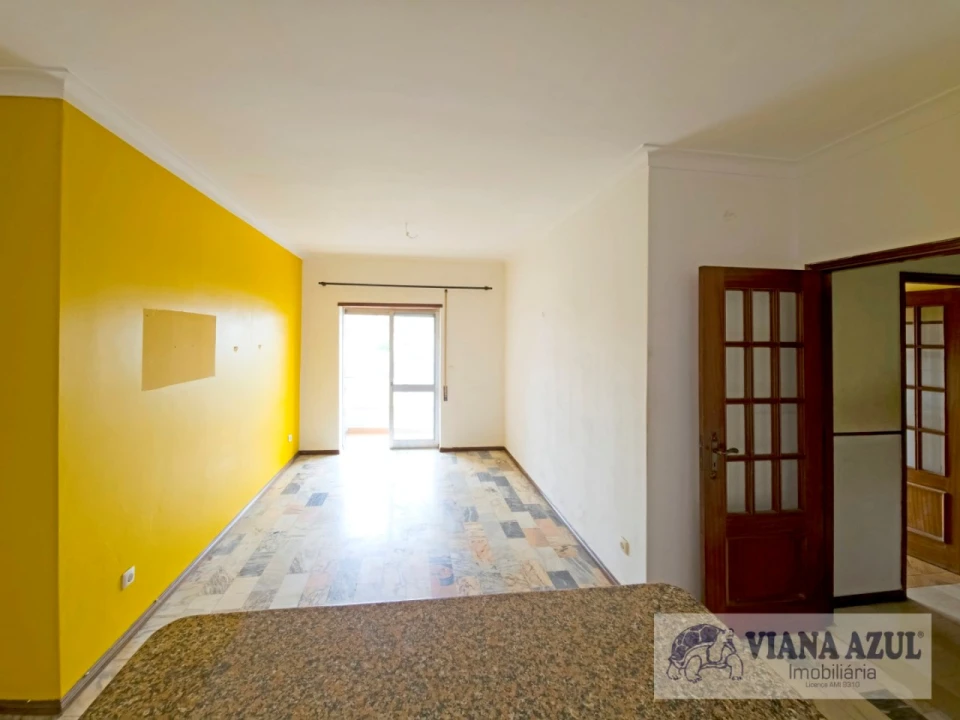 Apartamento T3 para Venda em Darque Foto 4