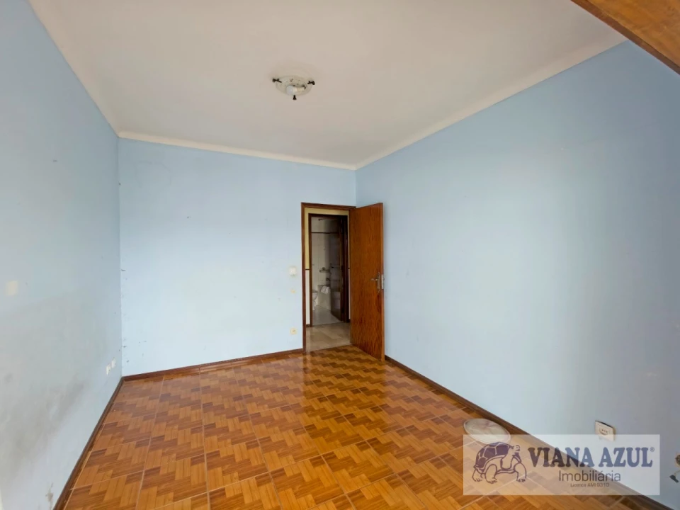 Apartamento T3 para Venda em Darque Foto 9